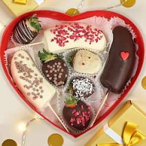 Свежая клубника и бананы в шоколаде набор сердце 410г 