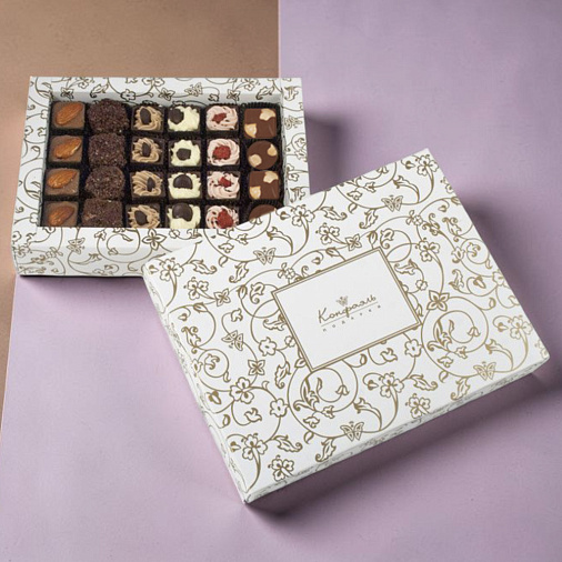 Средний набор конфет ручной работы