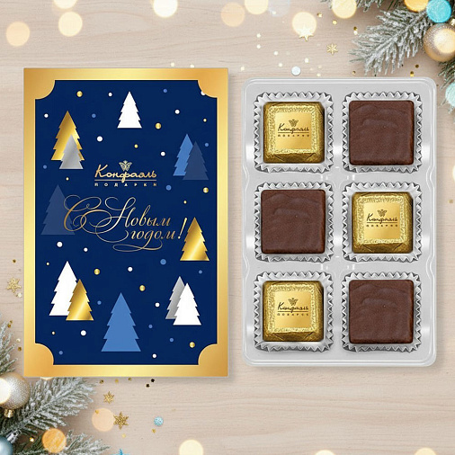 Новогодний набор: конфеты шоколадные, сухофрукты,печенье, чай 515г в сумке-шоппере