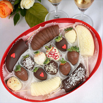 Свежая клубника и бананы в шоколаде набор 790г