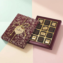 Набор шоколадных конфет ассорти Конфаэль бордовый 110г