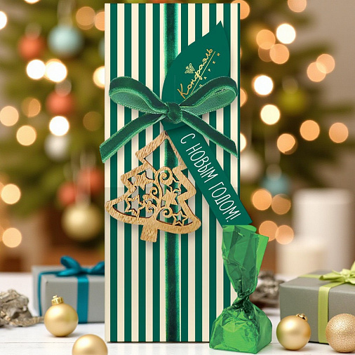 Новогодний набор шоколада молочного с миндалем 185г