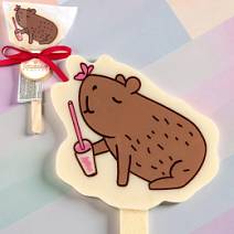 "Капибара со стаканчиком" белый шоколад на палочке