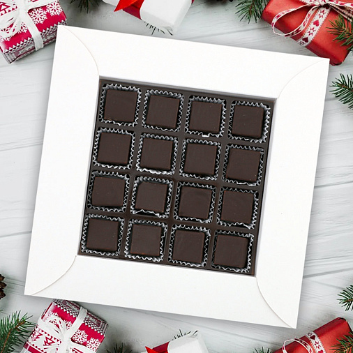 Новогодний набор конфет глазированных горьким шоколадом "Суфле" 95г(Тройка)